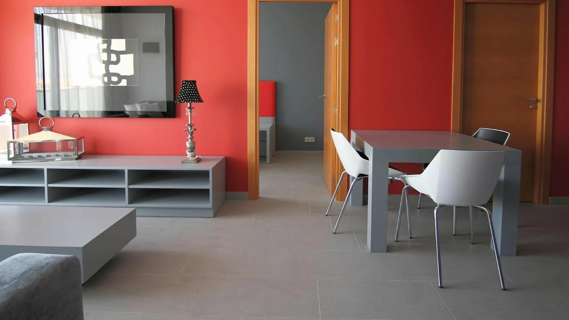 Apolo Suites Rentalmar Salou 0*,