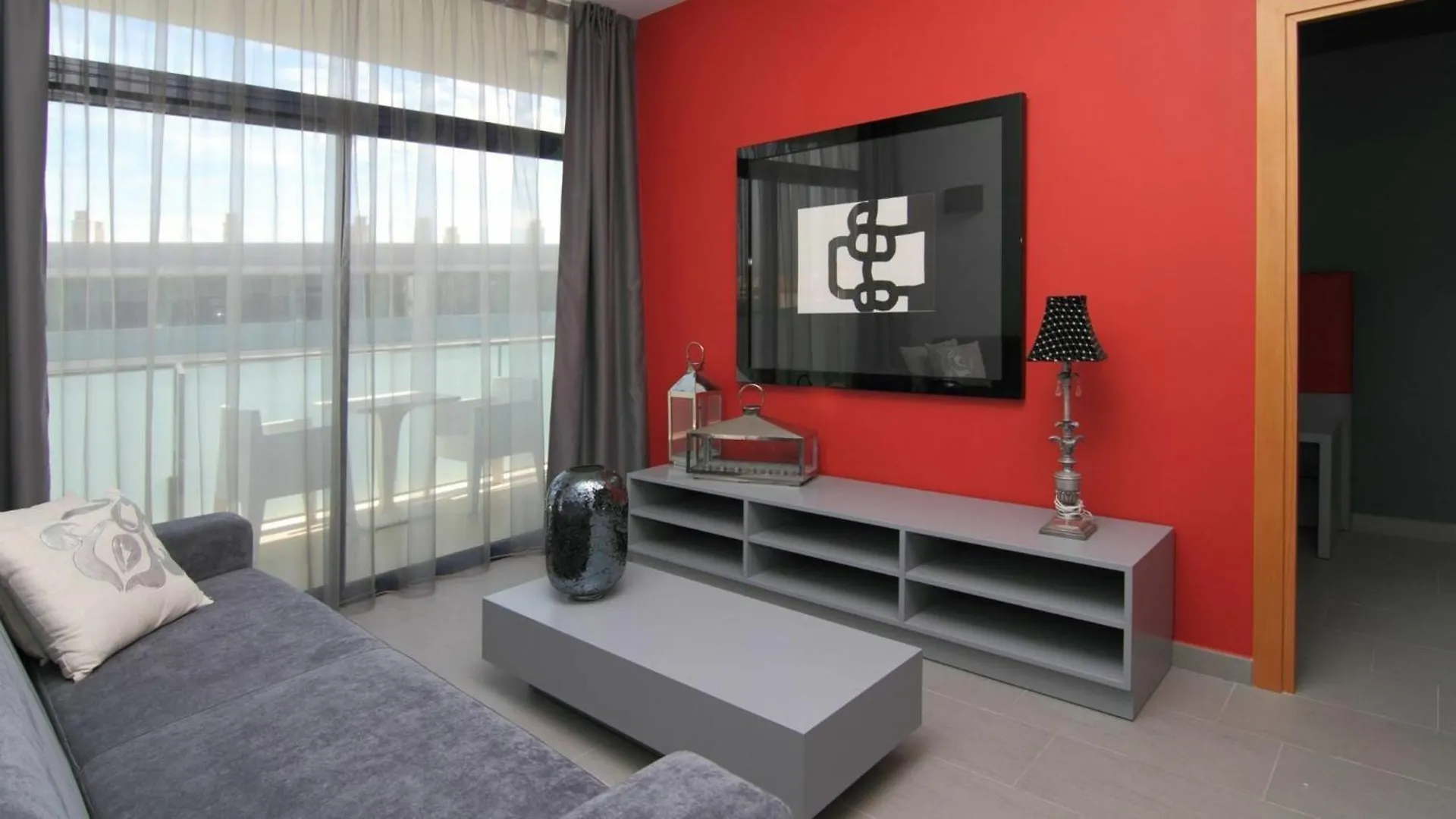 Apolo Suites Rentalmar Salou Spain
